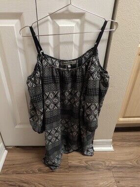 Bailey Blue Black and White Printed Cold-Shoulder Top